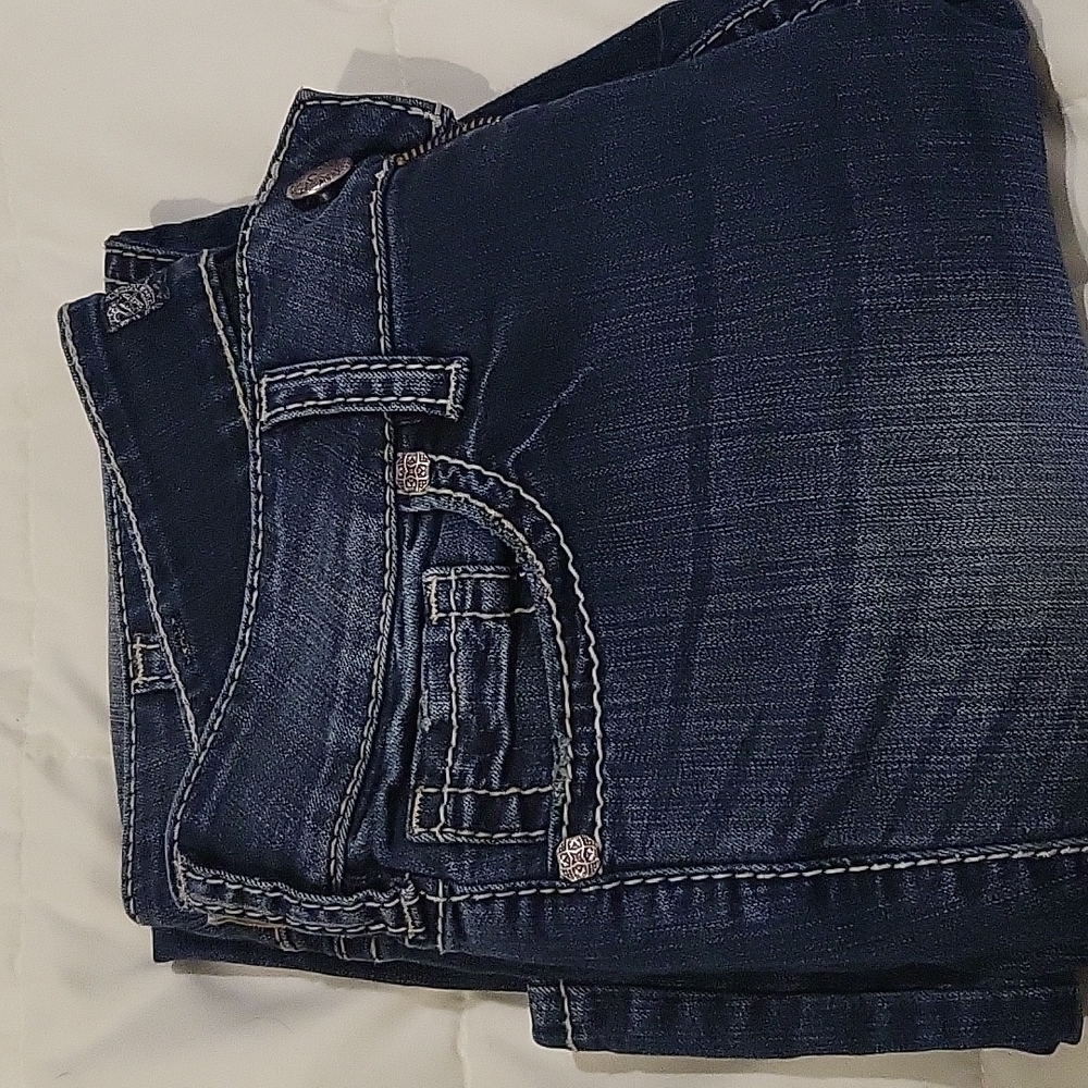 2 pairs of Silver brand Suki jeans